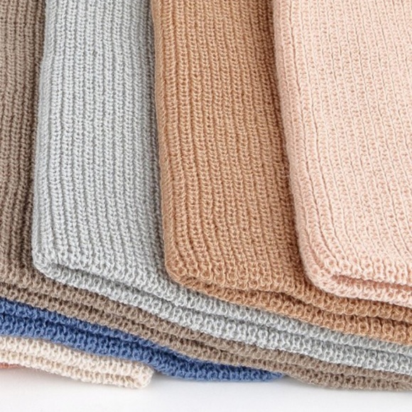 Last 1 then sold out! New Soft Cozy Chic Slouchy Knit Hat - Picture 3 of 6